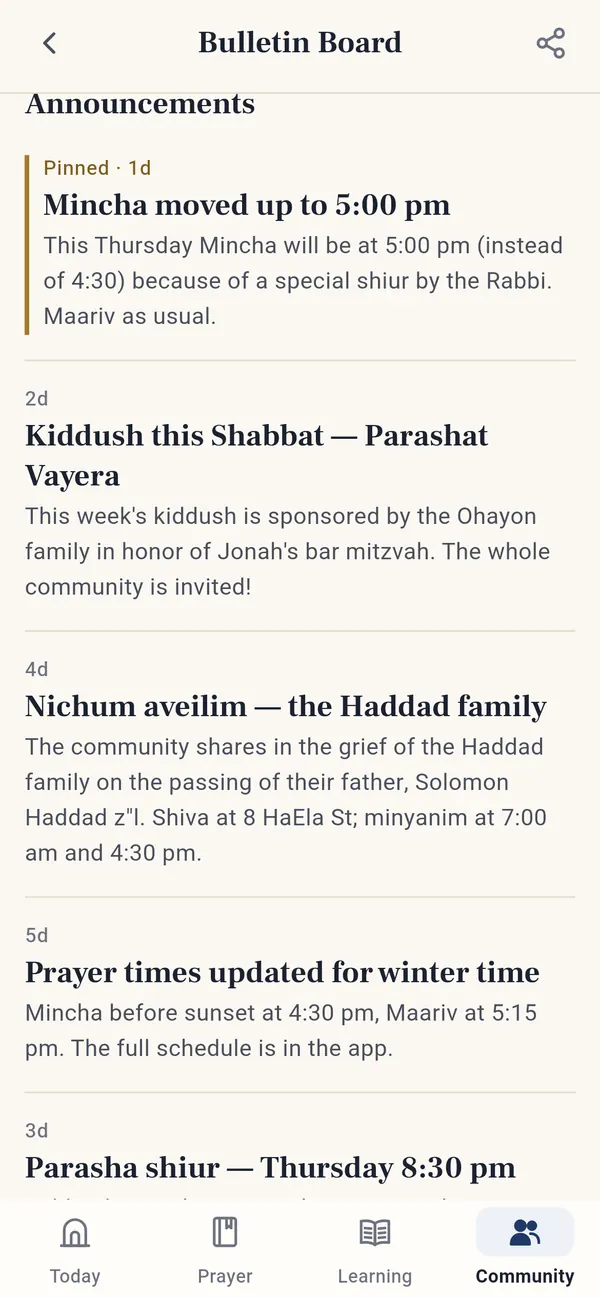The synagogue's bulletin board in the app: an earlier Mincha, kiddush, nichum aveilim and winter prayer times